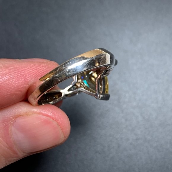 Sterling Silver 925 Pear Shape Yellow CZ Traditional Three Stone Ring, Size 9.75 - Picture 13 of 16